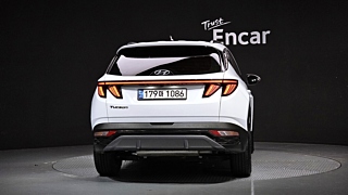 HYUNDAI TUCSON HYBRID NX4 2021