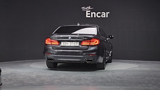 BMW 5-SERIES G30 2018