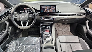AUDI A5 F5 2023