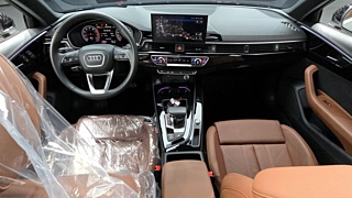 AUDI A4 B9 2021