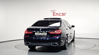 BMW 7-SERIES G11 2017