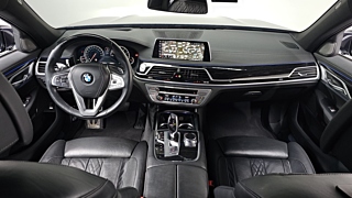 BMW 7-SERIES G11 2017