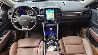 SAMSUNG QM6 2019