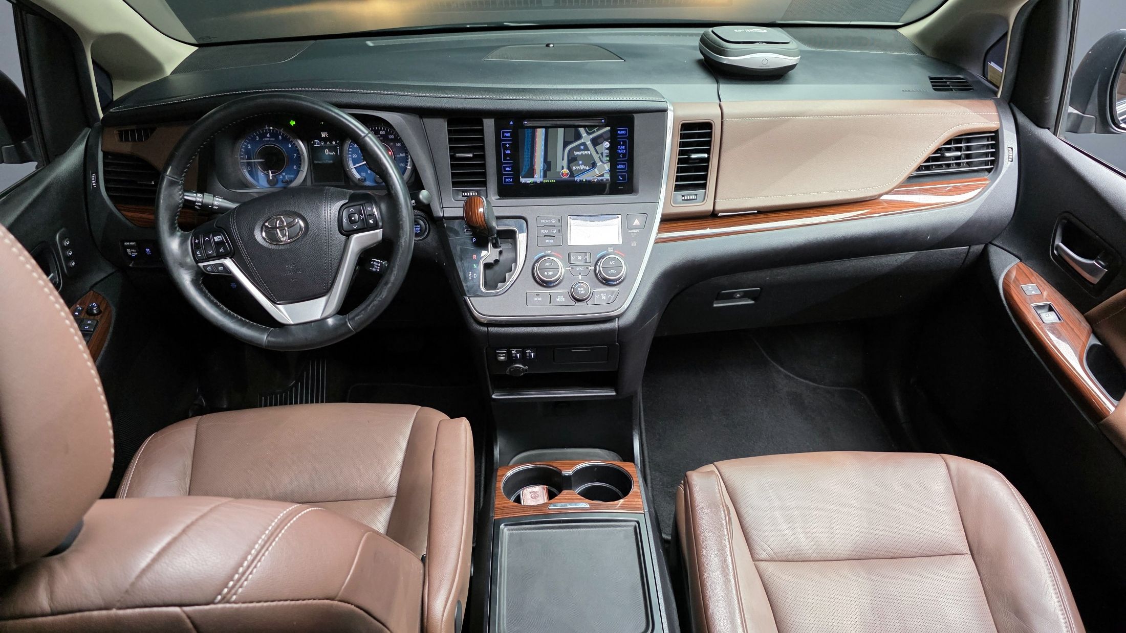 TOYOTA SIENNA 2017