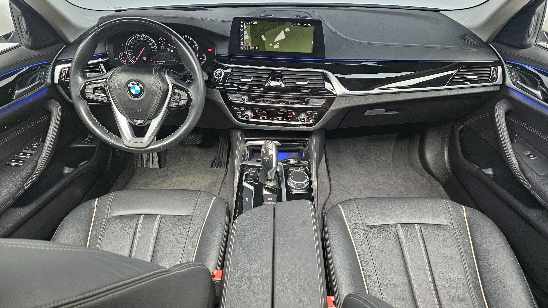 BMW 5-SERIES G30 2018