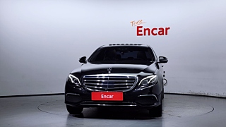 MERCEDES BENZ E-CLASS W213 2019