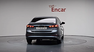 HYUNDAI AVANTE AD  1.6 e-VGT Style 2018