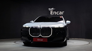 BMW 7-SERIES G70 2024