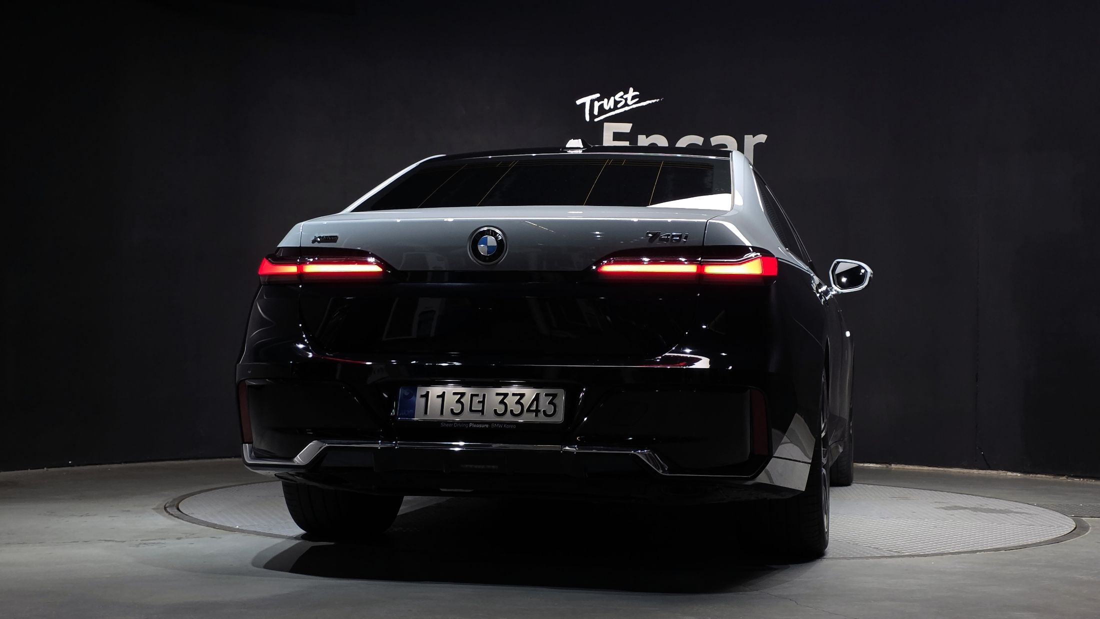 BMW 7-SERIES G70 2024