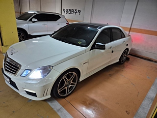 MERCEDES BENZ E-CLASS W212 2009