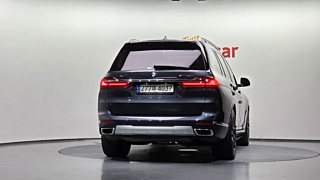 BMW X7 G07 2021