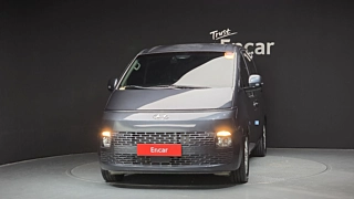 HYUNDAI STARIA 2022