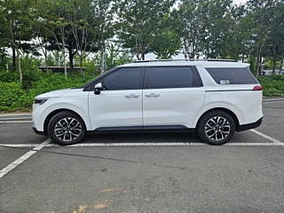KIA CARNIVAL 2022