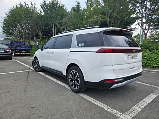 KIA CARNIVAL 2022