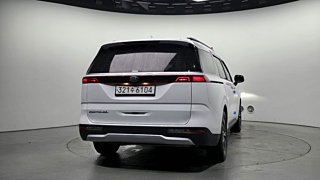 KIA CARNIVAL 2021