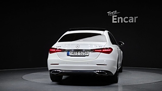 MERCEDES BENZ C-CLASS W206 2023