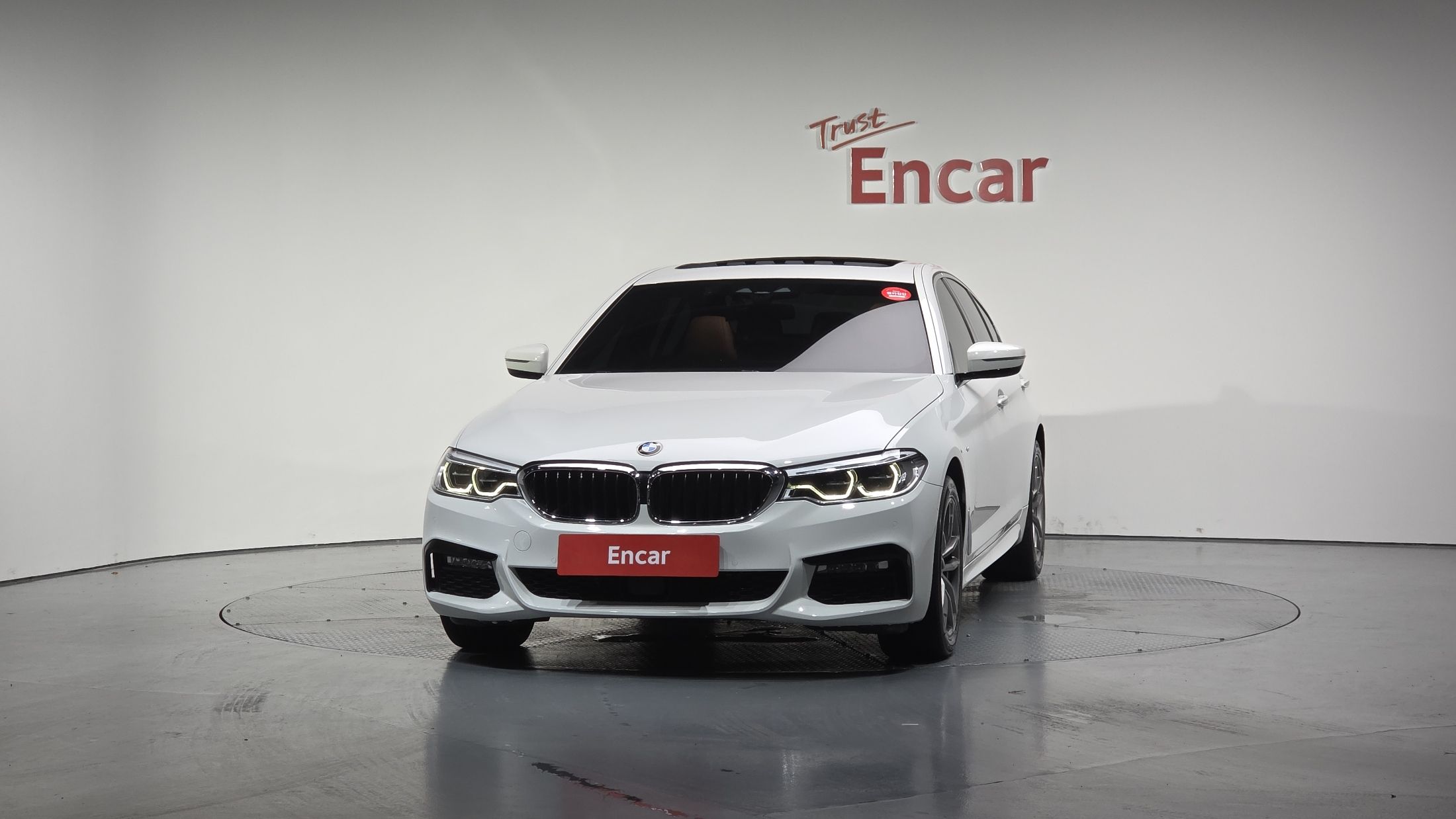 BMW 5-SERIES G30 2017