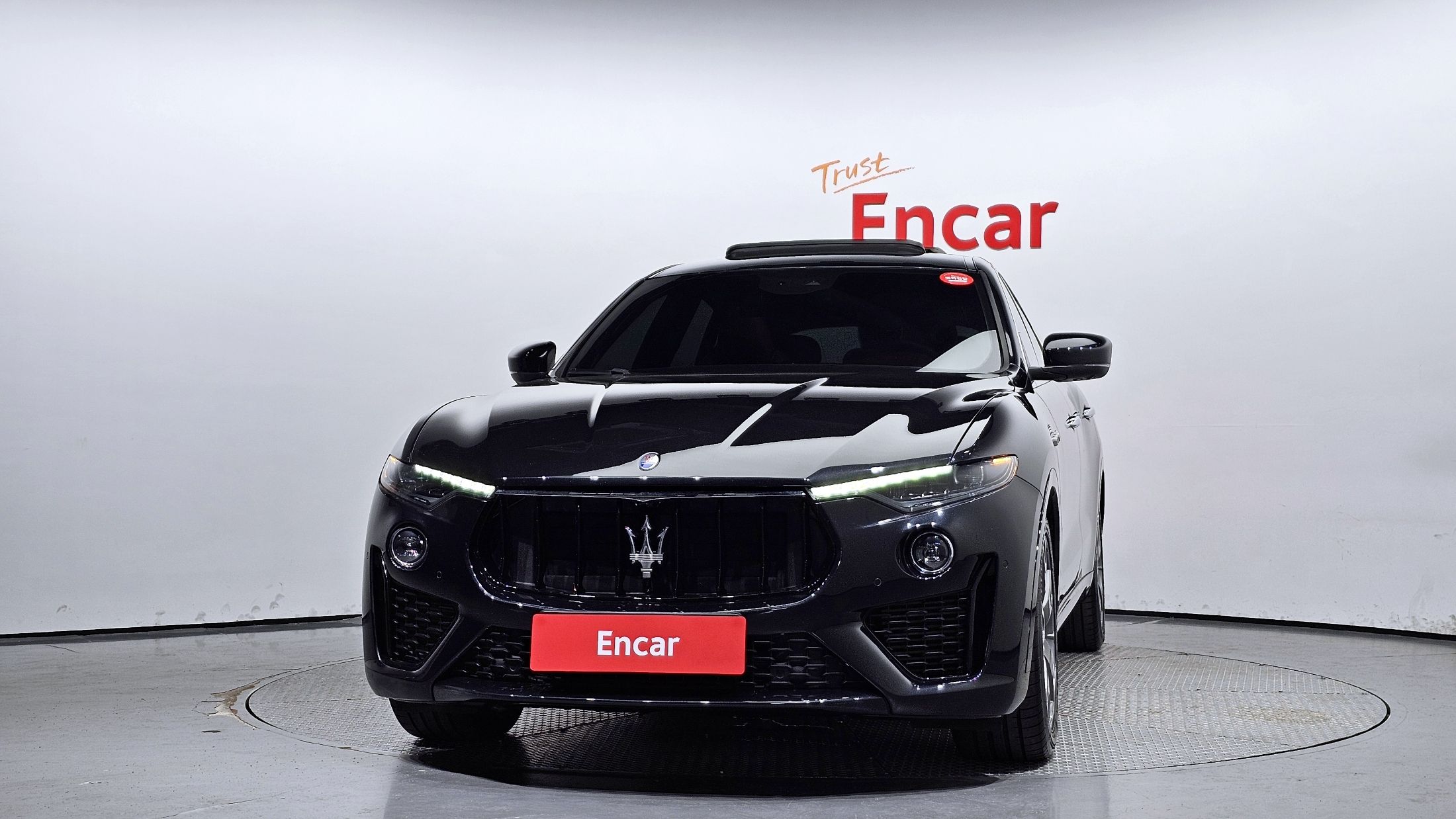 MASERATI LEVANTE 2020