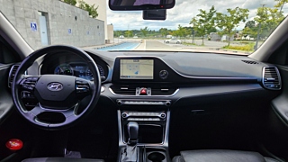 HYUNDAI GRANDEUR IG HYBRID 2018