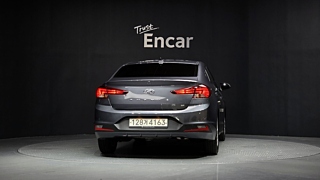 HYUNDAI AVANTE AD 2019