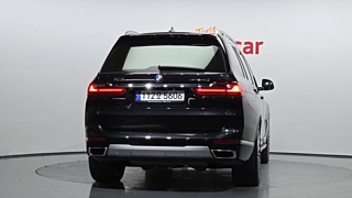 BMW X7 G07 2022