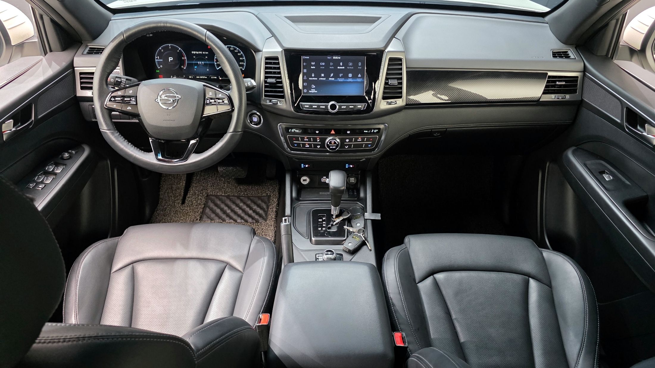 SSANGYONG REXTON SPORTS CAR 2022