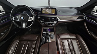 BMW 5-SERIES G30 2020