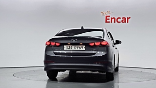 HYUNDAI AVANTE AD 2016