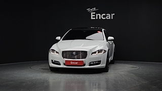 JAGUAR XJ 2016
