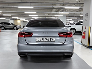 AUDI A6 2018