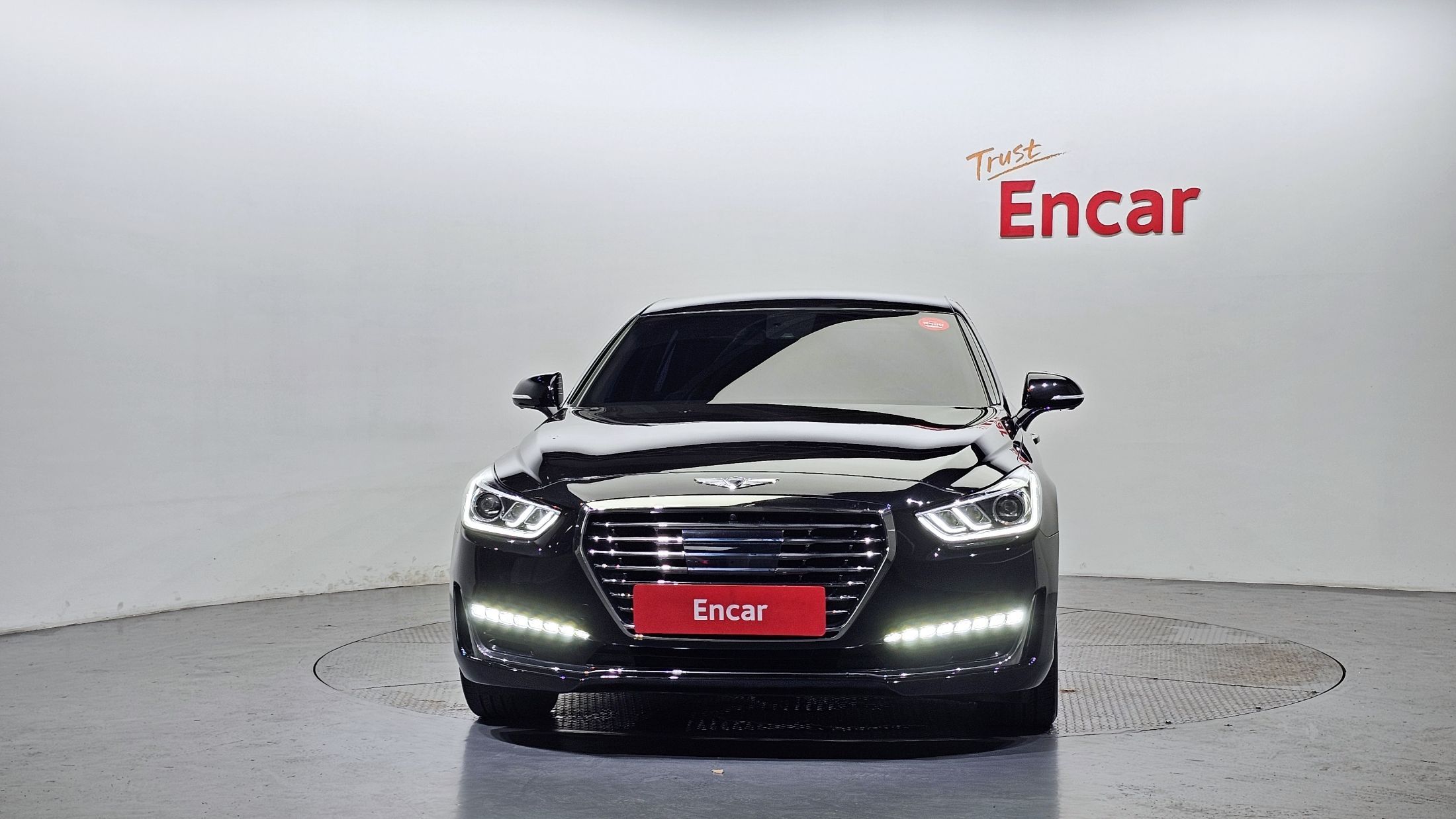 GENESIS EQ900 2017