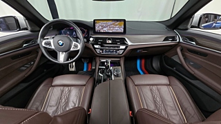BMW 5-SERIES G30 2021