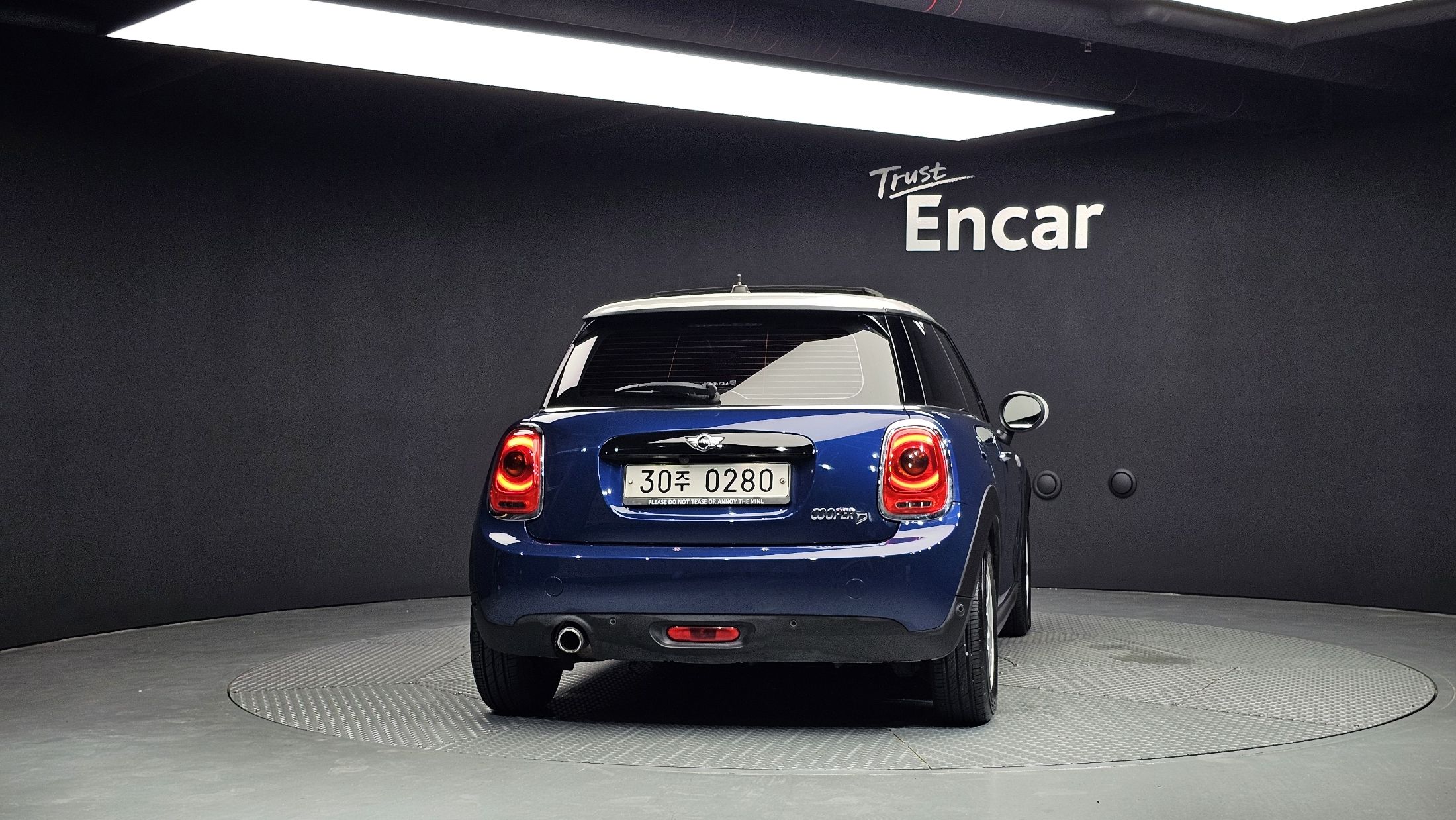 MINI COOPER D 2016