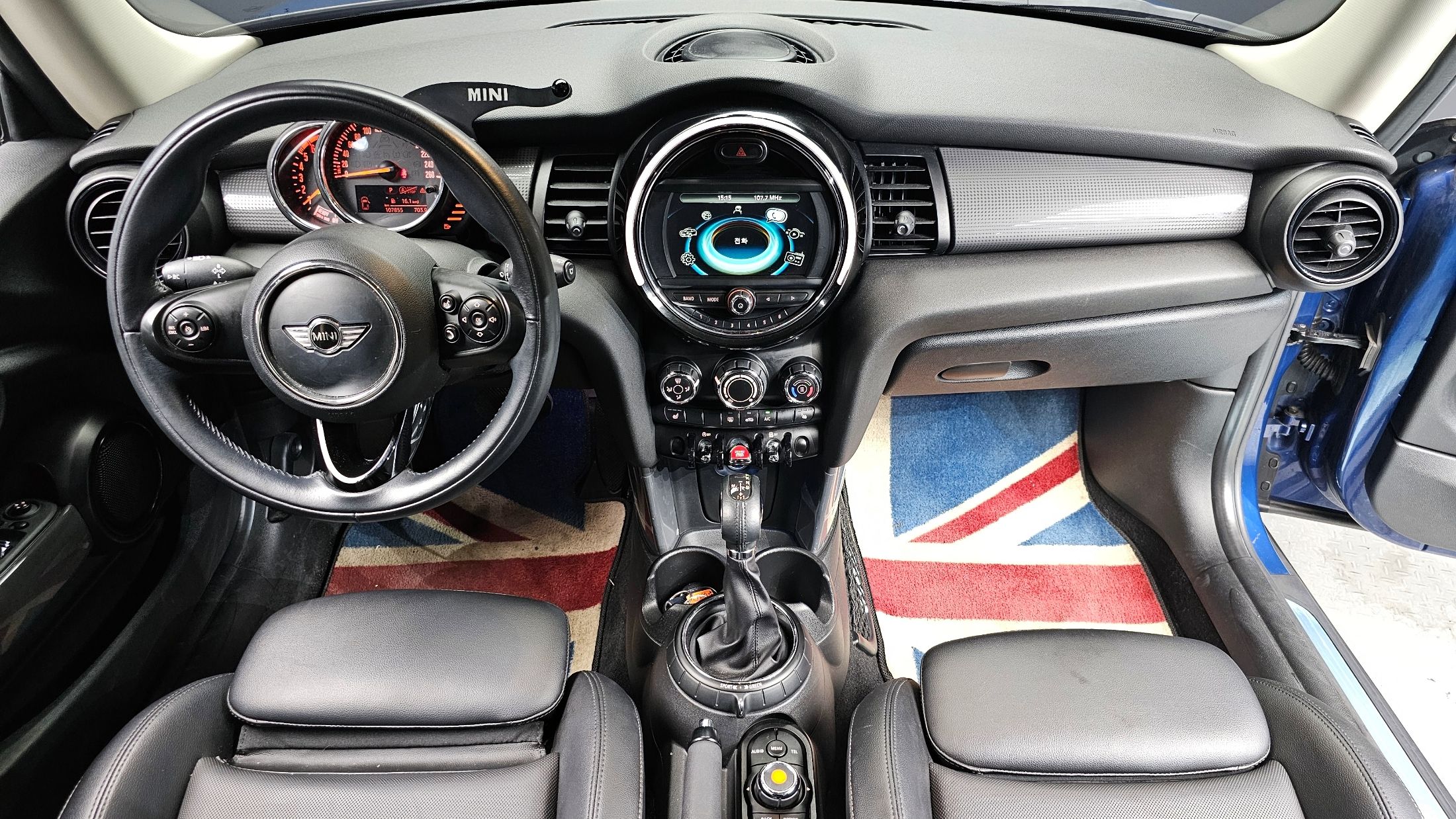 MINI COOPER D 2016