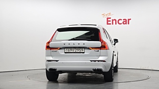 VOLVO XC60  2 GENERATION T6 Insignia 2020