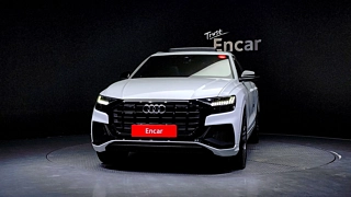 AUDI Q8 4M 2022