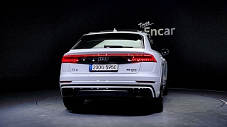 AUDI Q8 4M 2022