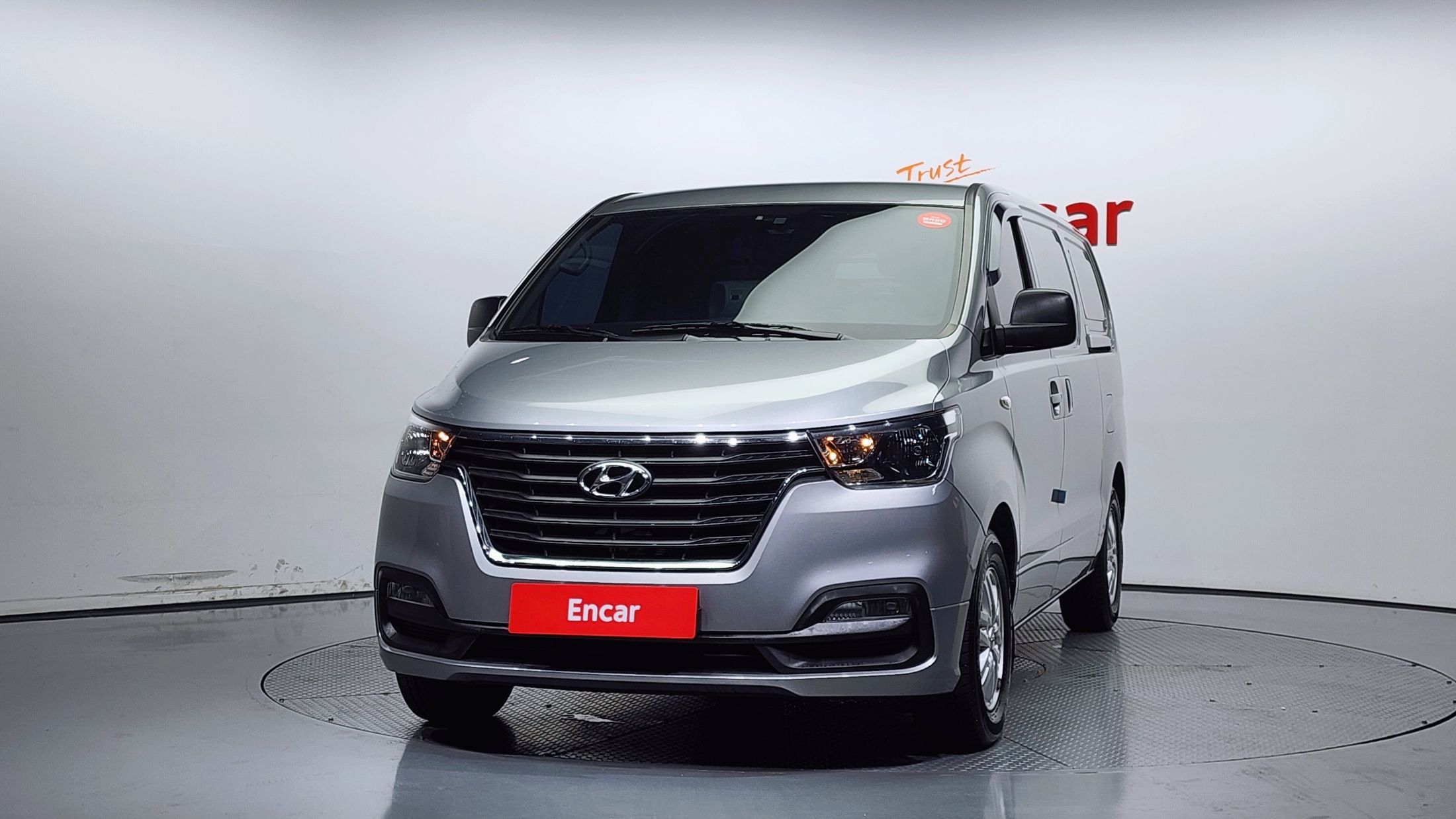 HYUNDAI STAREX GRAND 2018