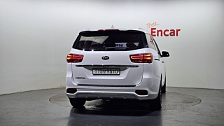 KIA CARNIVAL 2018