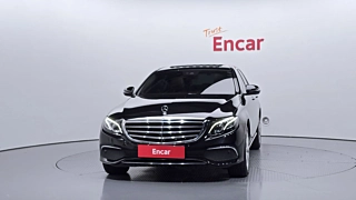 MERCEDES BENZ E-CLASS W213 2019