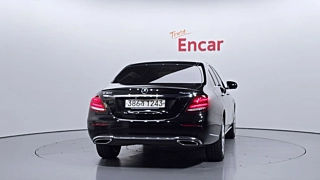 MERCEDES BENZ E-CLASS W213 2019