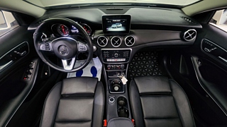 MERCEDES BENZ GLA-CLASS X156 2017