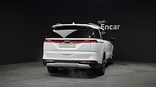 KIA CARNIVAL 2023