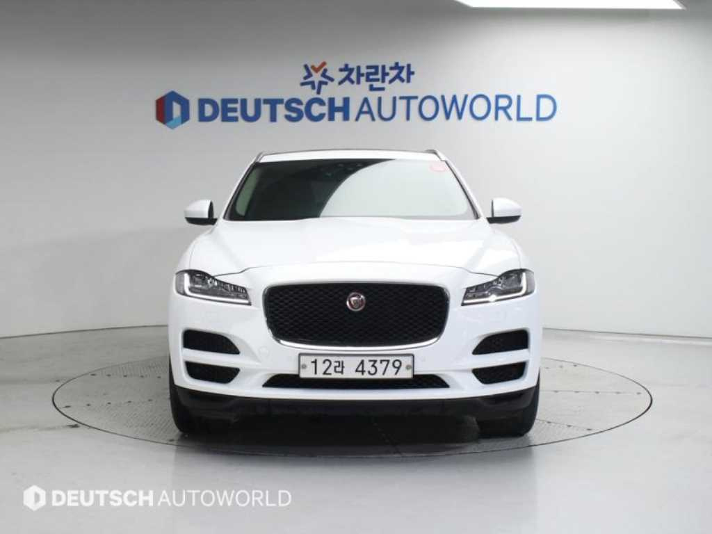 JAGUAR F-PACE 2019