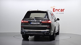 BMW X7 G07 2022