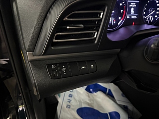 HYUNDAI AVANTE AD 2018