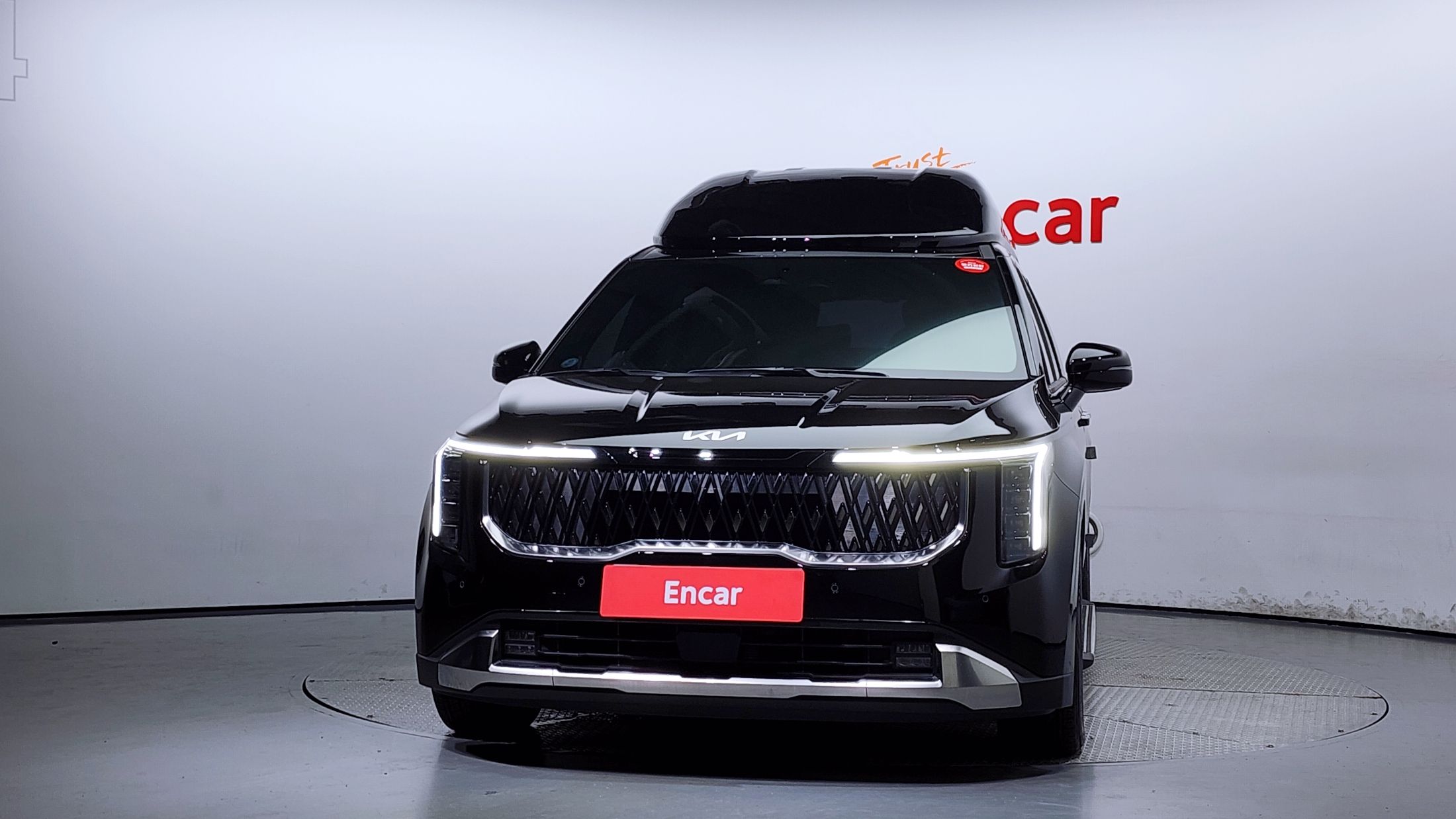 KIA CARNIVAL 2024