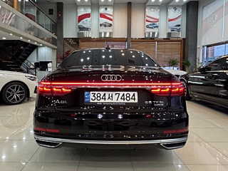 AUDI A8 D5 2021
