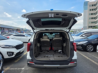 KIA CARNIVAL 2024