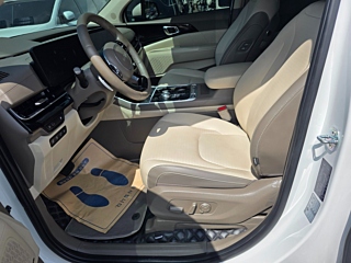 KIA CARNIVAL 2024